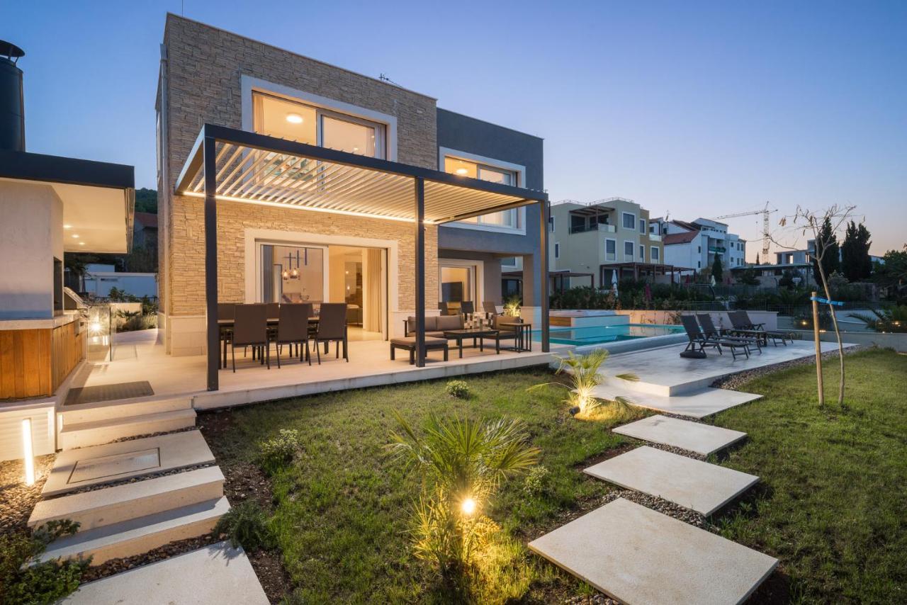 Acadia Beach Villas & Apartments سلاتين المظهر الخارجي الصورة