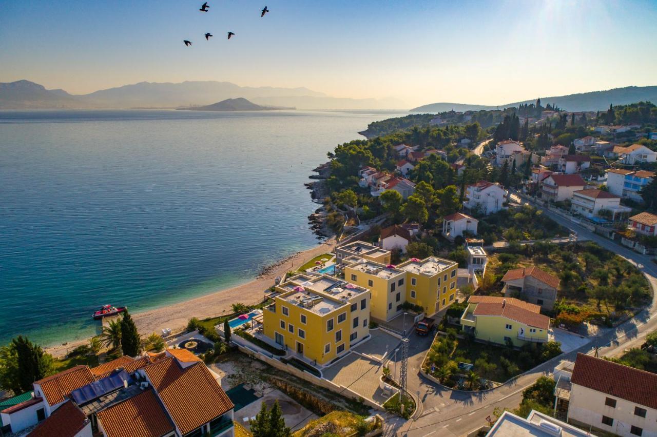Acadia Beach Villas & Apartments سلاتين المظهر الخارجي الصورة